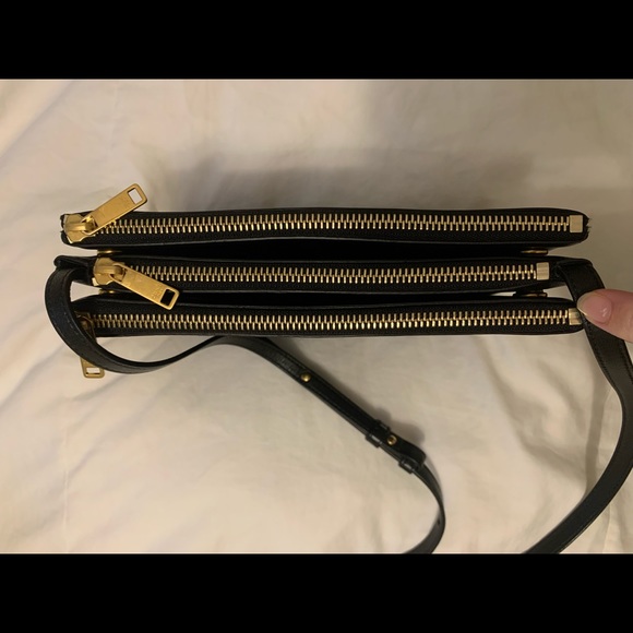 COPY - Authentic Designer Celine Trio Lambskin Leather Crossbody Bag in Black - Picture 8 of 16